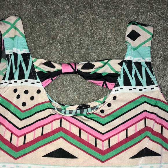 Aztec Dress - Picture 3 of 3